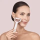 Электронный роллер для лица и тела с микроиглами GESKE MicroNeedle Face&Body Roller 8в1 starlight - изображение 2