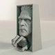 Ексклюзивний обмежувач для книг у стилі Франкенштейн (Frankenstein). Декоративна статуетка для книг з маскою героя. Декор для книжкових полів (білий) HoldMyBeer - зображення 6