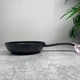 Сковорідка Wok Staub Cast Iron 16 см чорна (40501-142-0) - зображення 4