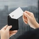 Підставка-гаманець для iPhone Switcheasy Snap чорна (MPHIPH187CB23) - зображення 9