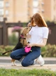 Поводок-рулетка для собак WAUDOG R-leash с контейнером для пакетов светоотражающая лента M до 20 кг 5 м Розовый (26287Collar) - изображение 6