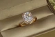 Кольцо Xuping Jewelry авангард с белым камнем р 19 золотистое - изображение 1
