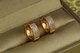 Сережки Xuping Jewelry широкі кільця з камінням 1.4 золотисті - зображення 1