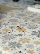 Скатерть водоотталкивающая новогодняя Delux Textil Классические снежинки 140 х 110 см (367917) - изображение 5