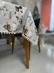 Скатерть водоотталкивающая с помпонами Delux Textil Снеговики и кормушки 210 х 140 см (367992) - изображение 3
