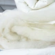 Одеяло IDEIA - Wool Premium шерстяное теплое молочное 140x210 полуторное (400 гр/м2) - изображение 7