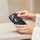 Чохол для пластикових карт Native Union (RE) Classic Wallet Magnetic Black (RECLA-BLK-WAL) - зображення 2
