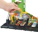 Трек Хот Вілс Супер Заправна Станція Hot Wheels City Super Recharge Fuel Station Mattel HTN7 - зображення 5