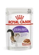 Корм вологий для стерилізованих кішок Royal Canin Sterilised від 1 року, тонкі шматочки в соусі, 85 г - изображение 1