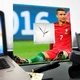Часы "Криштиану Роналду. Ronaldo. Футбол" сувенир для футболистов и фанатов украшение спальни, спорт клуба, бара - изображение 3