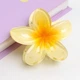 Крабик-зажим Hawaiian flower ANbeauty заколка для волос 8 см Yellow (AN0103472) - изображение 2