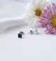Серебряные сережки серьги гвоздики на фиксаторах Квадрат с Черными Камнями серебро 925 пробы Родиров. 1054ф2 - изображение 5