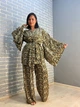 Костюм женский My fashion 1675 кимоно с поясом широкие брюки на резинке леопардовый принт one size коричневий - изображение 1