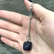 Кулон с натуральным камнем Авантюрин "Ночи Каира" в природной форме на брелоке для ключей сталь упакован в подарочную коробочку (16313) - изображение 4