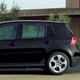 Накладки на окна задней двери Volkswagen Golf MK5 V MK5 2003 - 2008 уголки жабры 2шт цвет Черный - изображение 10