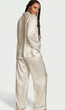 Пижама сатиновая Victoria's Secret Glazed Satin Long Pajama Set белая с шимерным сиянием S - зображення 2