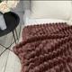 Велюровый однотонный плед Полуторный Colorful Home "Шарпей" 150 см х 200 см с широкими полосками шоколадный - изображение 3