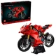 Конструктор LEGO Technic Мотоцикл Ducati Panigale V4 S 1603 элемента (42202) - изображение 3