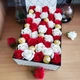 Подарунковий бокс з цукерками Ferrero та трояндами для дівчини на новий рік день народження 8 березня день народження (ar116) - зображення 2