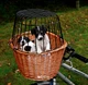 Сумка-корзина для велосипеда Trixie Bicycle Basket 44 х 48 x 33 см до 8 кг Чёрная с бежевым (4011905028064) - изображение 3