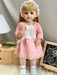 Велика вінілова лялька 55 см ручної роботи Reborn Baby Doll зі справжнім волоссям та красивими очима. - зображення 5