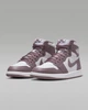 Кросівки Air Jordan 1 Retro High Og Shoes White/Bordo DZ5485-105 44.5 - зображення 6