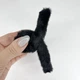 Заколка для волос Finding Заколка краб пушистый пластиковый с искусственным мехом Черный 11 см - изображение 1