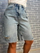 Шорти жіночі джинсові Women Denim 2038-977 бермуди рвані довжина до колін 38 блакитні - зображення 4
