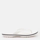 Женские вьетнамки для пляжа Crocs Jibbitz Crocband Flip 11033-100 37-38 (M5/W7) 23 см Белые (8835034766842) - изображение 1