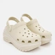 Женские кроксы Crocs Classic Mega Crush Clog Bone 207988-2Y2 37-38 (M5/W7) 23 см Бежевые (196265104154) - изображение 3