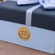 Круглые наклейки - этикетки в рулоне HANDMADE WITH LOVE стикеры из крафт-бумаги для хенд-мейд подарков / упаковки, 500 шт, бежевые (96202515) - изображение 2