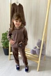 Дитячий велюровий костюм для дівчинки 98-104 коричневий - изображение 1
