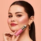 Рідкі рум'яна Rare Beauty by Selena Gomez Soft Pinch Liquid Blush відтінок Happy 7.5 мл - зображення 3