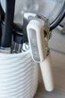 Открывалка для банок и бутылок KitchenAid Coreline кремовая 21 см (KAG199OHACE) - изображение 5