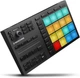 Барабанный контроллер Native Instruments Maschine Mikro Mk3 - изображение 2
