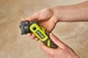 Фонарь ручной аккумуляторный RYOBI USB Lithium RLP4-120G 4В 2А-ч 640лм 3 функции освещения Поворотная головка Магнит (5133006131) - изображение 2
