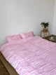 Комплект постільної білизни DreamCraftedBedding «Плин» рожевий півтораспальний 150x215 Сатин - зображення 1