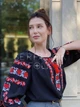 Квіткова вишиванка жіноча чорна "Майя" блуза вишита хрестиком на якісному шифоні 12800-52 (XL) - зображення 2