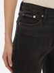 Jeansy regular fit damskie Calvin Klein Jeans J20J224518-1BY 29-28 Czarne (8720639946358) - obraz 4