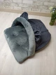 Лежак норка з капюшоном для котів та собак Animals_joy M 70*60 cм (031) - изображение 1