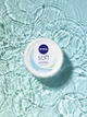 Освіжаючий зволожуючий крем NIVEA Soft для обличчя, рук та тіла 100 мл (4005900009074/4006000009537) - изображение 5