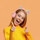 Беспроводные наушники Borofone BO18 (Bluetooth 5.0, AUX, TF-карта, LED-подсветка, быстрая зарядка, 400 мАч, 7 часов работы) - Розовый - изображение 2