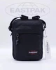 Мессенджер сумка через плечо Истпак Eastpak черного цвета - изображение 1