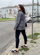 Женская теплая флисовая рубашка 1124513 4XL (60-62) Серый леопард - изображение 5