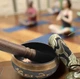 Тибетська звукова чаша що співає для Медитації / Йоги 8.4 cм Чорна подушка - зображення 7