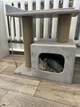 Домик когтеточка с лежанкой для кота 65*55*35 см Мокко - изображение 4
