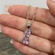 Кулон з цирконами "Рожева кішечка" на ланцюжку ювелірний сплав Xuping Jewelry покриття срібло в сувенірній коробочці (16026) - зображення 3