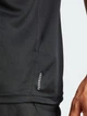 Футболка спортивная длинная мужская Adidas Run It Tee IL7235 S Черная (4067887721929) - изображение 9