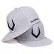 Кепка снепбек (Snapback) Valourian (Доблестный) 56-61р Серый (9043) - изображение 1