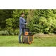 Садовий подрібнювач Black&Decker 2.8 кВт, макс. 45 мм, фреза, 45 л (BEGAS5800) - зображення 3